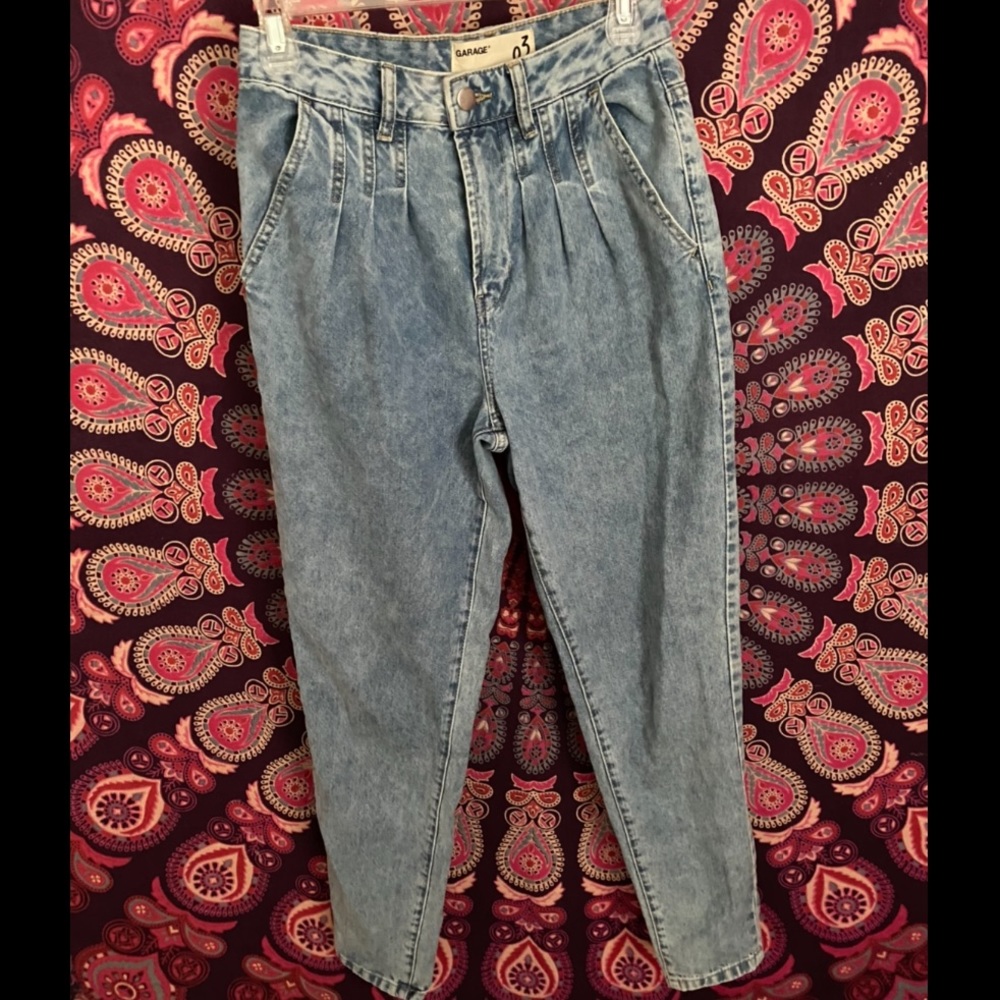 Garage mom jeans